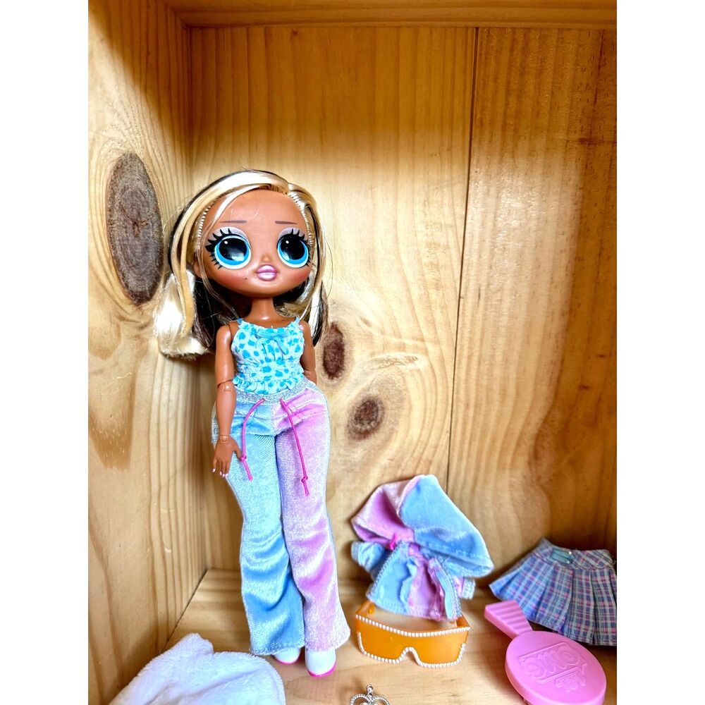 L.O.L. Surprise O.M.G. Trendsetter Fashion Doll SZ 9" Hi Lights Low Lights Hair